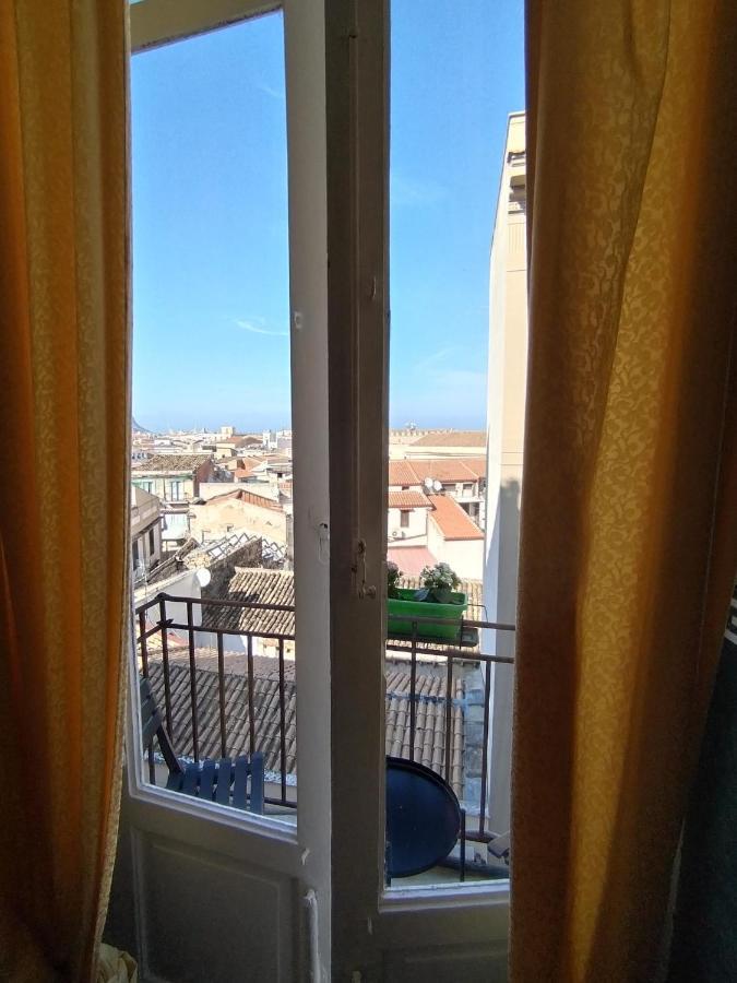 Hotel Pixys Palermo Esterno foto
